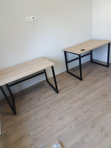 epoxy sto: Radni sto sa metalnim ramom – industrijski minimalistički dizajn - — 7