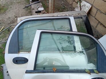 Digər avtomobil ehtiyat hissələri: Daewoo Matiz üçün ehtiyat hissələri - Kuzov: arxa hissə, qapılar — 2