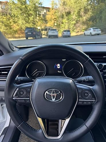 Продажа авто: Toyota Camry: 2019 г., 2.5 л, Автомат, Бензин, Седан — 4