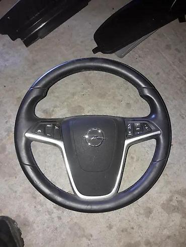 prodaja vozila: OPEL INSIGNIA KOZNI VOLAN U PERFEKTNOM STANJU | Opel Insignia 2.0 — 1