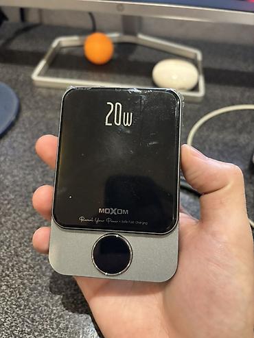 macbook 2 ci el: Powerbank 10000 mAh, İşlənmiş — 1