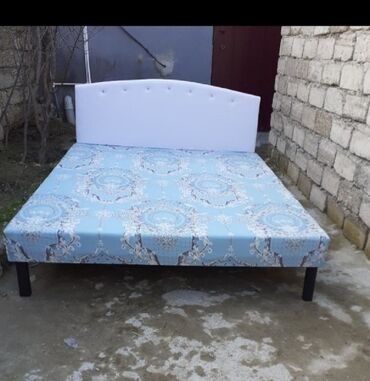 Çarpayılar: Kravat hazırı var rəng seçimi var bir nəfərlik 60 manat iki nəfərlik — 4