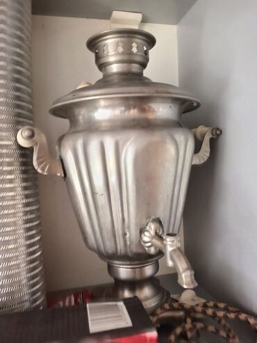 сколько стоит playstation 3: İşlənmiş Elektrik Samovar, 3 l, Ünvandan götürmə