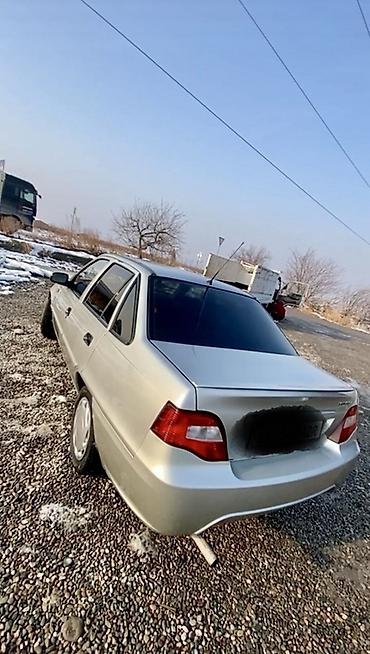 Daewoo: Daewoo Nexia: 2008 г., 1.6 л, Механика, Бензин, Седан — 4