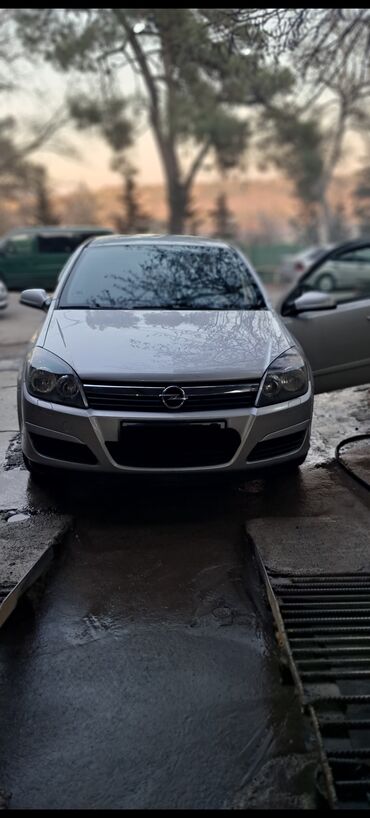 авто купить бу: Opel Astra: 1.4 л | 2006 г. 271000 км Хэтчбэк