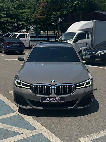 BMW: BMW 520: 2020 г. — 2