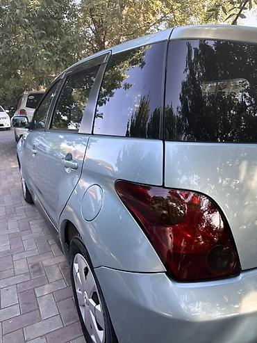 гитара на ист: Toyota Ist: 2003 г., 1.5 л, Автомат, Бензин, Хэтчбэк — 8