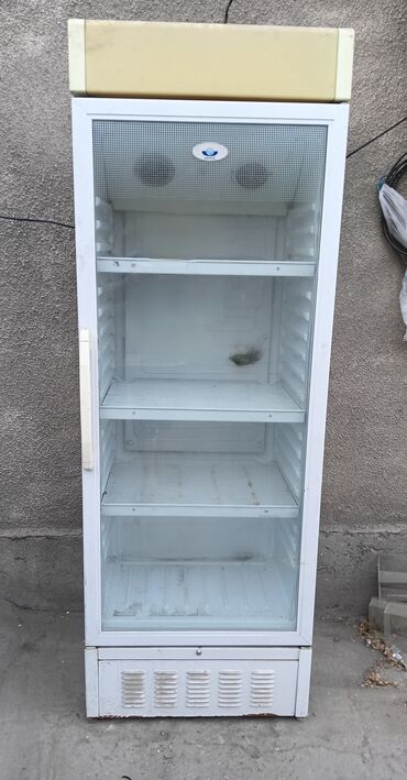 Холодильные витрины: Для напитков, Для молочных продуктов, Для мяса, мясных изделий, Б/у