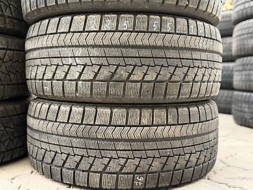 225/55/17 2 шт пара в идеальном состоянии фирма Bridgestone