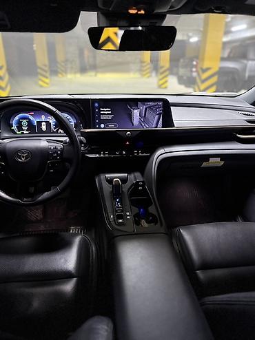 Toyota: Toyota Crown: 2023 г., 2.5 л, Автомат, Гибрид, Кроссовер — 9