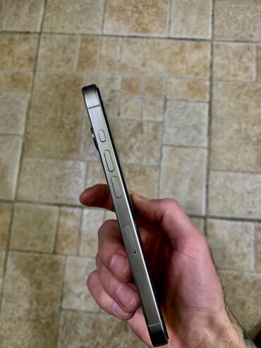 Apple iPhone: IPhone 15 Pro, 128 GB, Desert Titanium, Face ID — 9