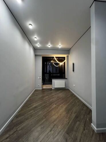 Офисы: 2 комнаты, 61 м², Элитка, 8 этаж