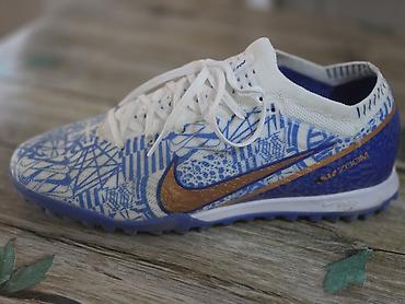 yun corab: Məhsul: Nike Zoom qaçış/idman ayaqqabısı. Birce defe geyinilib, razmer — 2