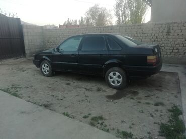 пасат 2: Volkswagen Passat CC: 1988 г., 1.8 л, Механика, Бензин, Седан