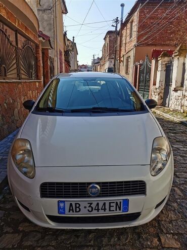 Fiat: Fiat Grande Punto : 1.3 l | 2007 year | 140000 km. Hatchback