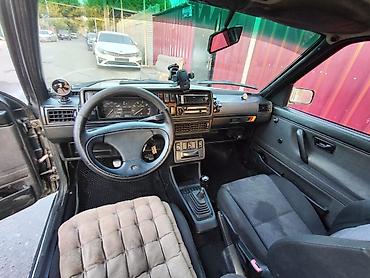 scania 500: Volkswagen Golf: 1988 г., 1.8 л, Механика, Бензин, Купе — 7