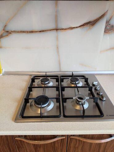 Uzunmüddətli kirayə mənzillər: Yasamal rayonu, Şərifzadə küçəsində, Abad bina, 9-mərtəbəli binanın -da lalafo.az — 11 Uzunmüddətli kirayə mənzillər: Yasamal rayonu, Şərifzadə küçəsində, Abad bina, 9-mərtəbəli binanın — 11