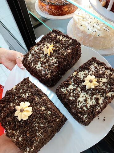 Turşular: Mini tort. 6 manat. Əlaqə 0509828020