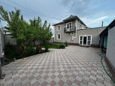 продажа домов центр бишкек: 130 м², 6 комнат, Свежий ремонт Кухонная мебель