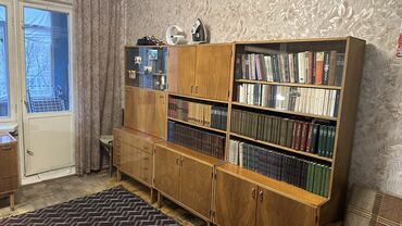 срочно продажа квартира г кызыл кыя микрорайон: 3 комнаты, 62 м², 105 серия, 2 этаж, Старый ремонт