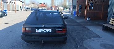 transporter multivan: Volkswagen Passat Variant: 1989 г., Универсал — 4