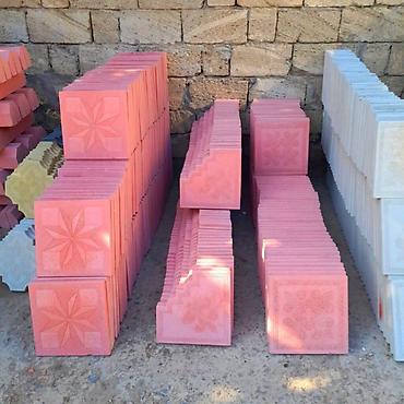aglay daş: Aglay Daşlari 1 Kvadrati 3 Manat - 4 Eded Balyans Tumba Şar Karniz — 6
