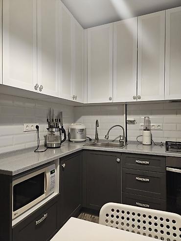 парк победы: 3 комнаты, 80 м², 10 мкр Индивидуалка, 3 этаж, Евроремонт — 1