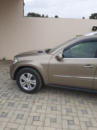 Mercedes-Benz: Mercedes-Benz CL-Class: 5.5 l | 2009 il Ofrouder/SUV — 6