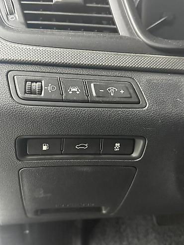 Hyundai: Hyundai Sonata: 2022 г., 2 л, Автомат, Газ — 18