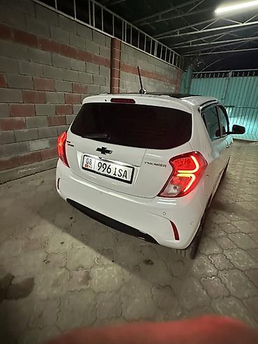 Унаа сатуу: Chevrolet Spark: 2020 г., 1 л, Вариатор, Бензин, Хетчбек — 4