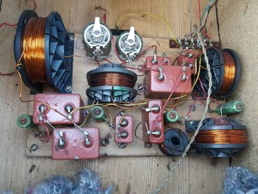 Elektronika: Skretnice 400w; 8 oma+Potovi=par par trosistemskih ispravnih skretnica