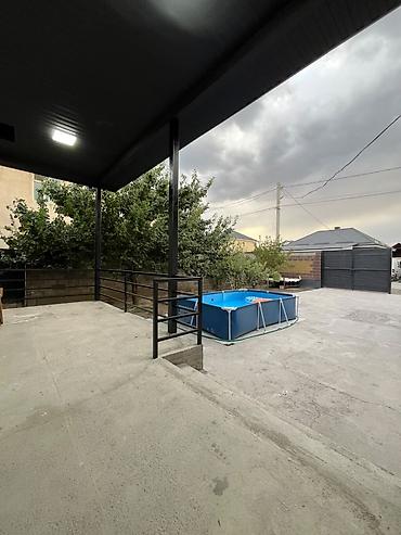 kg house: Ак-Ордо 1ден центринен, Гагарина 100 метр аралыкта жайгашкан. Үй жаңы — 3