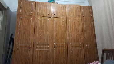 шкафы советские: Уктоочу бөлмө гарнитуру, Шкаф, Колдонулган