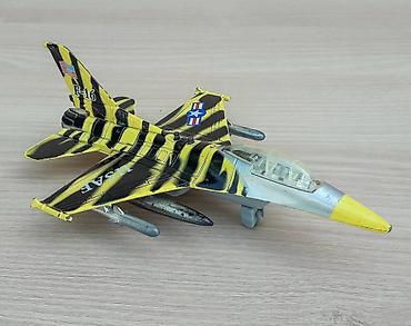 Игрушки: Машинки и самолёты. Очень дёшево. Продаю игрушки, те - что на фото в — 12