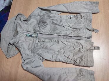 Куртки: Куртка S (EU 36), цвет - Бежевый