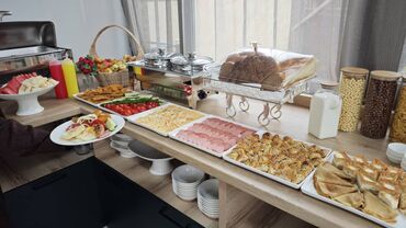 Отели и хостелы: Продаю коттедж на Иссык-Куле с. Бостери Городок(Борбор) действующий — 14