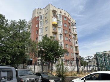 Продажа квартир: 3 комнаты, 93 м², Элитка, 2 этаж, Косметический ремонт