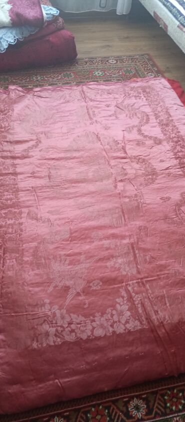 Yorğanlar, adyallar: Yorğan satilir 15 manata. 1 nəfərlik. Az işlənib lalafo.az -da Yorğanlar, adyallar: Yorğan satilir 15 manata. 1 nəfərlik. Az işlənib