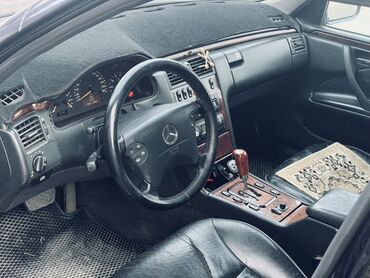 Mercedes-Benz: Mercedes-Benz E-Class: 2000 г., 3.2 л, Автомат, Бензин, Седан — 15