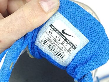 Sneakersy: Nike, Sneakersy damskie, rozmiar 38.5 — 9