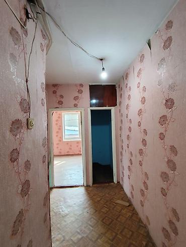 нур лофт: 1 комната, 35 м², Индивидуалка, 2 этаж, Требуется ремонт — 2