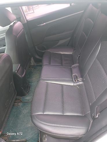 дататер: Hyundai Avante: 2018 г., 1.6 л, Автомат, Бензин, Седан — 8
