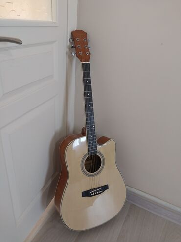 гитары ремонт: Срочно продаётся акустическая гитара 41 размер в идеальном новом