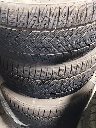 ZMAX 275/40 R22

Комплект шин 4шт 

Цена 37000сом

Звонить ☎️