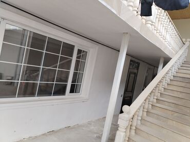 Uzunmüddətli kirayə evlər: 160 kv. m, 4 otaqlı, Qaz, İşıq, Su -da lalafo.az — 13 Uzunmüddətli kirayə evlər: 160 kv. m, 4 otaqlı, Qaz, İşıq, Su — 13