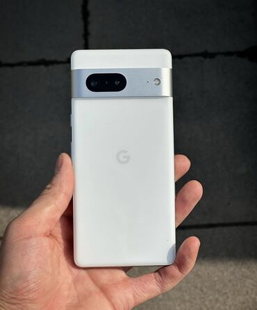 телефон пиксель: Google Pixel 7, Б/у, 128 ГБ, цвет - Белый, 1 SIM, eSIM