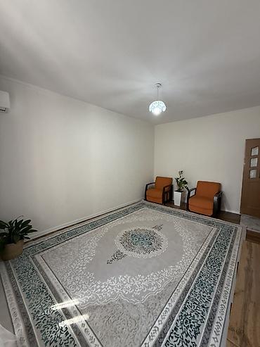 мужской магазин: 1 комната, 35 м², Восток-5 мкр 106 серия, 4 этаж, Свежий ремонт — 1