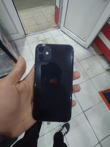 iphone 13 sade qiymeti: IPhone 11, 128 GB, Qara, Face ID