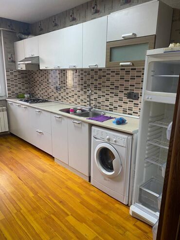 Uzunmüddətli kirayə mənzillər: Bakıxanov qəsəbəsi, Akkordun binalarında, 19 mərtəbəli binaın 13-cü — 5