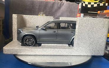 q7: Mercedes, 2019 il, 1:18, Dəmir, Ödənişli çatdırılma — 9